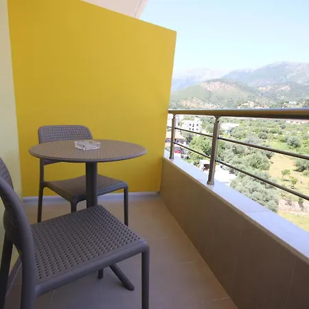 Apartamento Spyros *