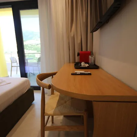 Apartamento Spyros *